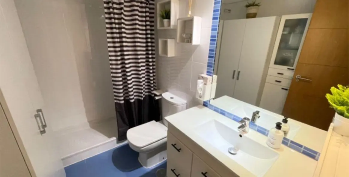 Продажа апартаментов на среднем этаже в Marbella 10