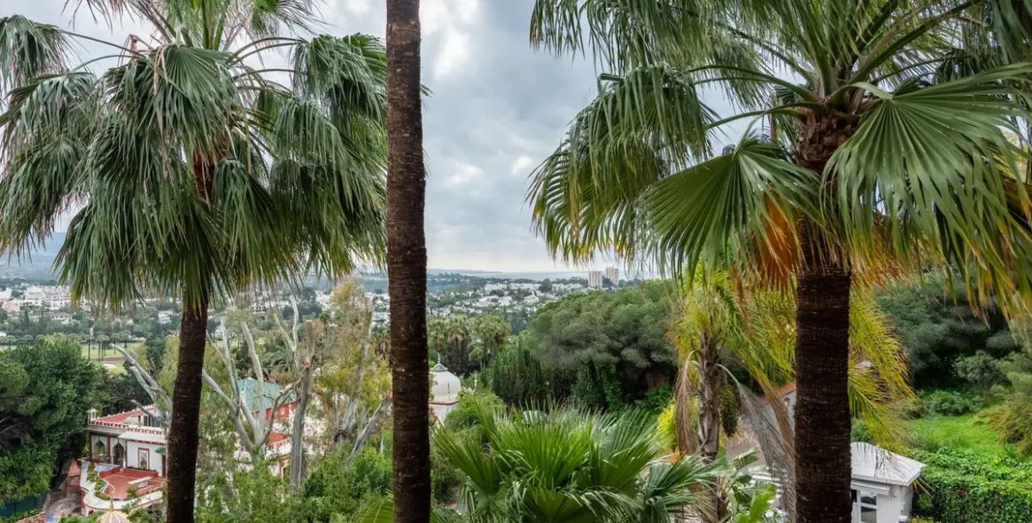 Продажа апартаментов на среднем этаже в Nueva Andalucía 37