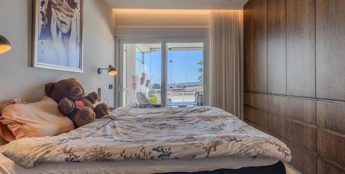 Venta de apartamento en planta media en Benalmadena 16