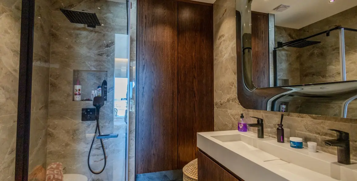 Venta de apartamento en planta media en Benalmadena 17