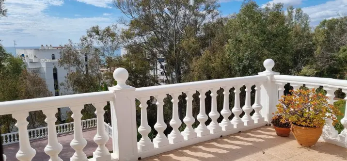 Venta de villa independiente en El Palo 4