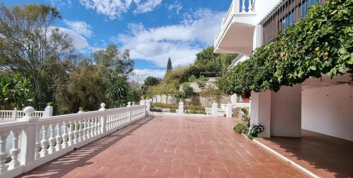 Venta de villa independiente en El Palo 22