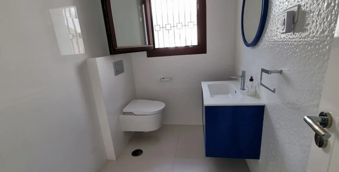 Venta de villa independiente en El Palo 30