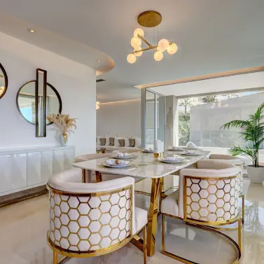 Venta de ático dúplex en Benahavís