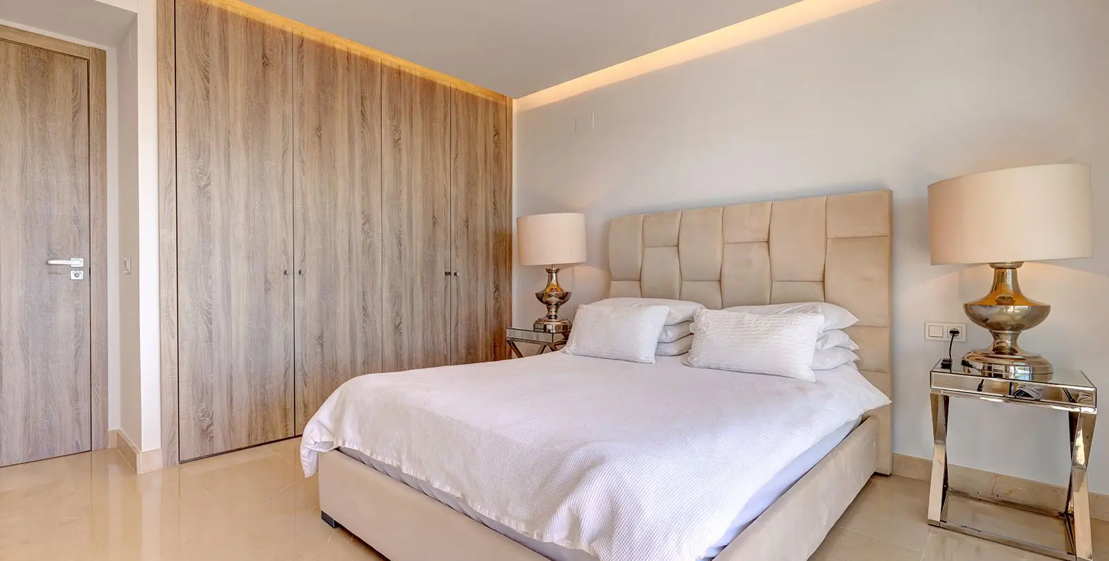 Sale of penthouse duplex in Benahavís 21