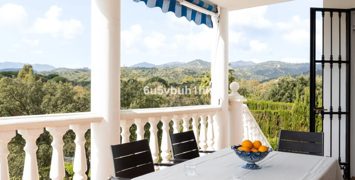 Venta de villa independiente en Elviria 13