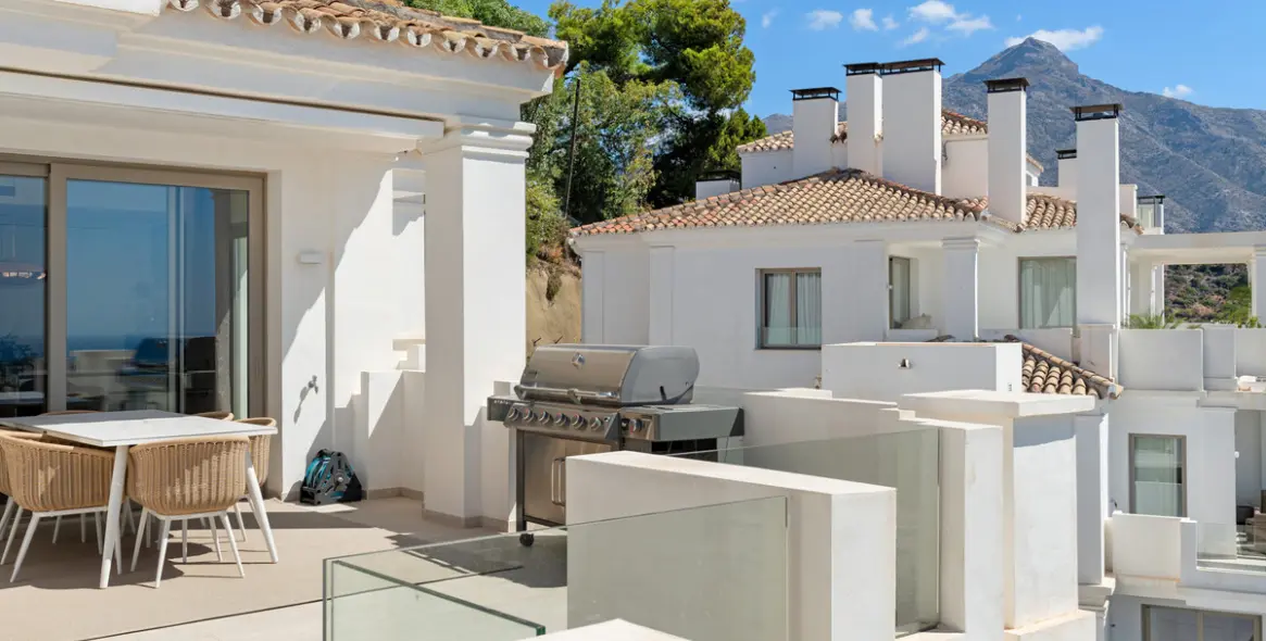 Venta de ático en Marbella 2