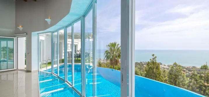 Venta de villa independiente en Benalmadena Costa 2