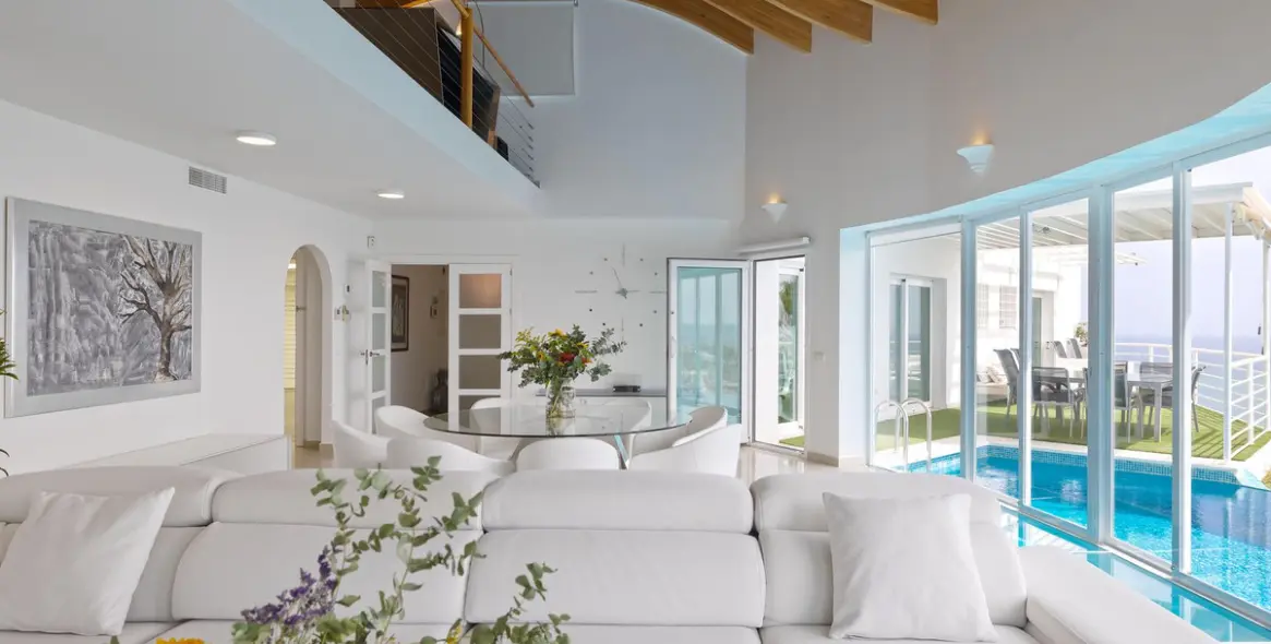 Venta de villa independiente en Benalmadena Costa 17