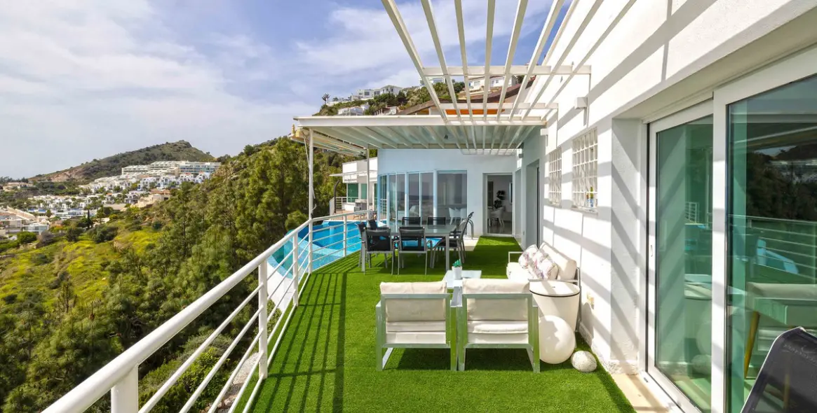 Venta de villa independiente en Benalmadena Costa 46