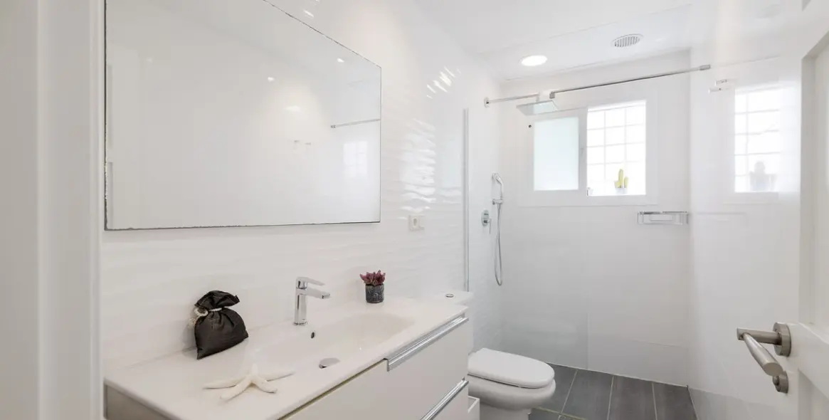 Venta de villa independiente en Benalmadena Costa 104