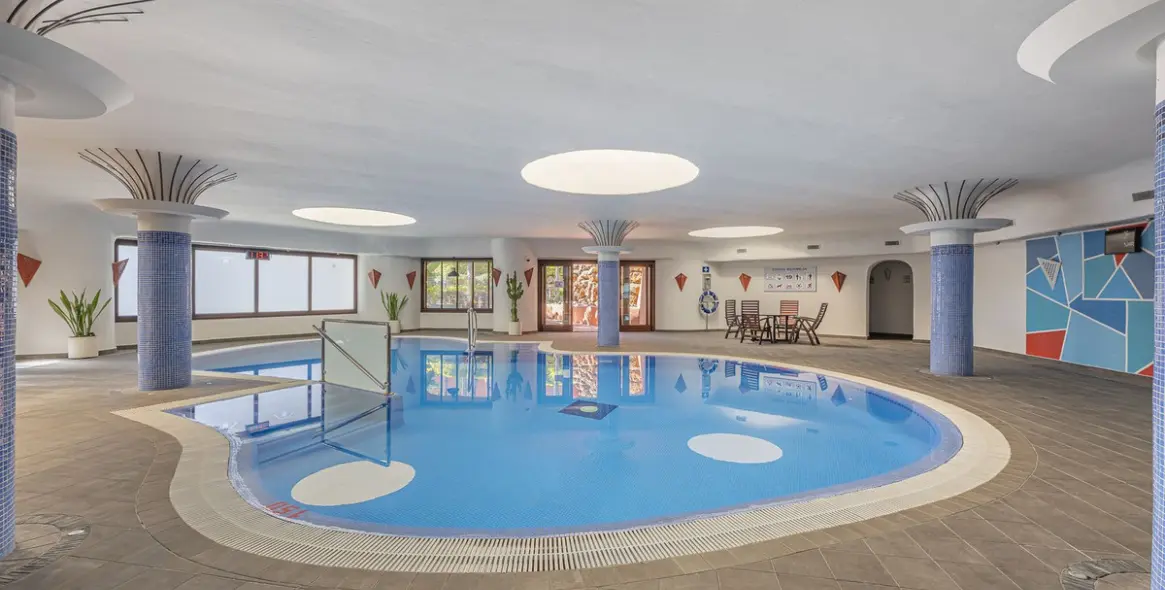 Продажа пентхауса в New Golden Mile 14