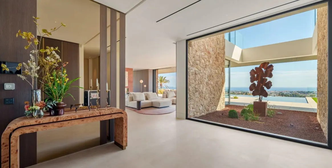 Продажа  отдельно стоящей виллы в Benahavís 3