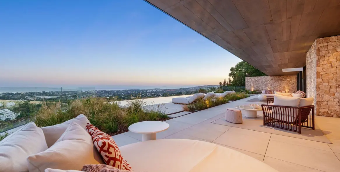 Продажа  отдельно стоящей виллы в Benahavís 36