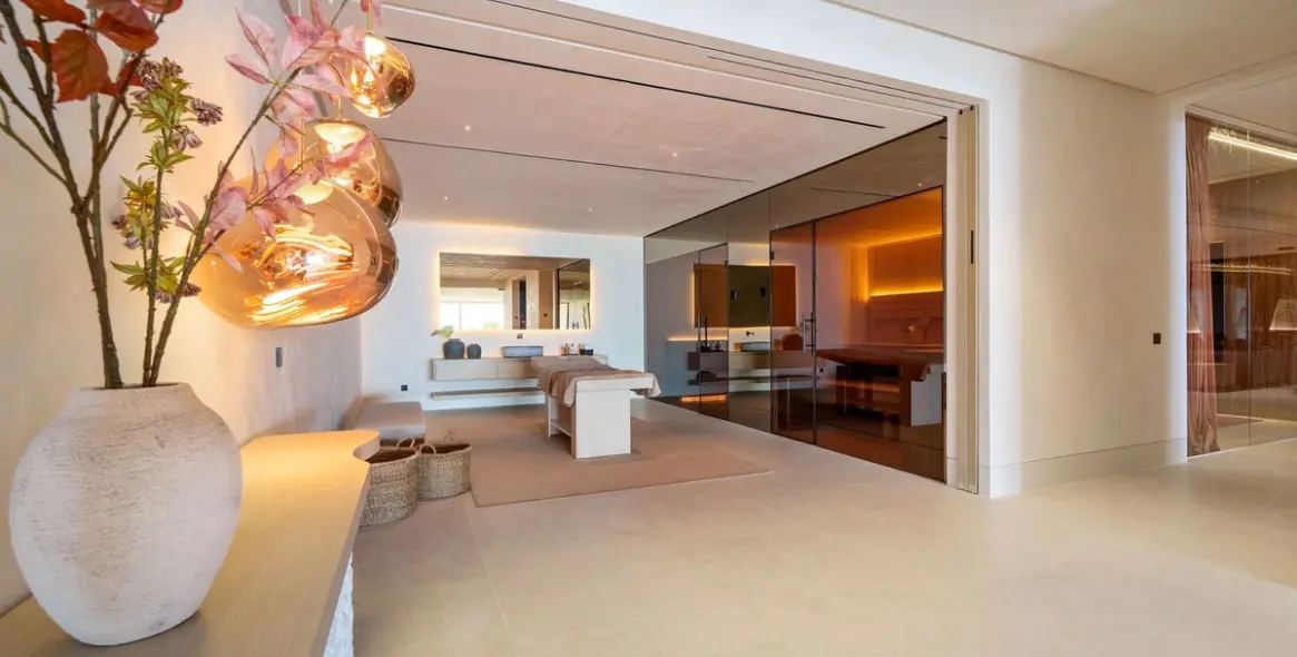 Продажа  отдельно стоящей виллы в Benahavís 43