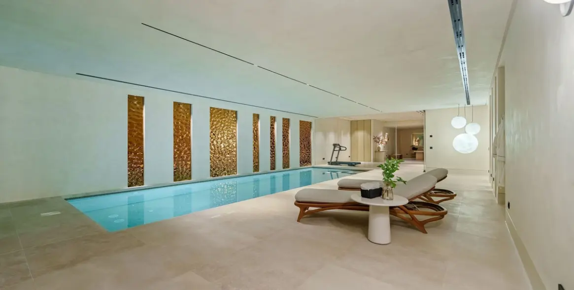 Продажа  отдельно стоящей виллы в Benahavís 45