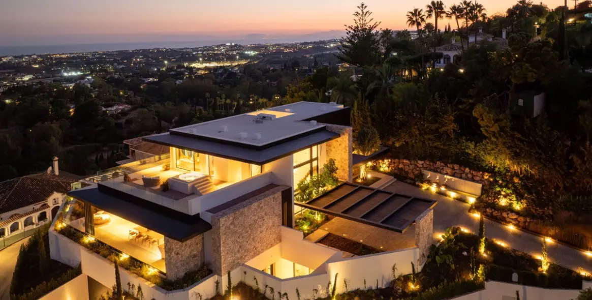 Продажа  отдельно стоящей виллы в Benahavís 55