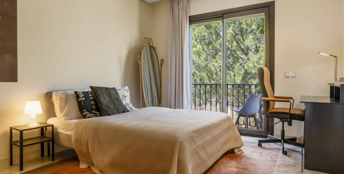 Short-term rent of middle floor apartment in La Quinta 17