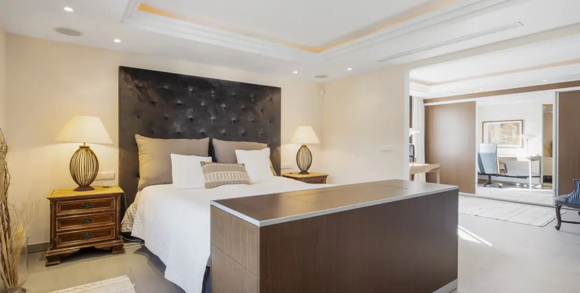 Краткосрочная аренда  отдельно стоящей виллы в Nueva Andalucía 7