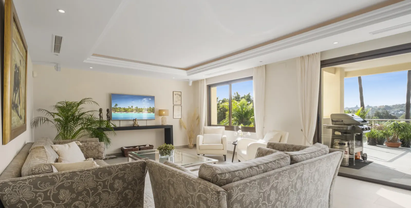Short-term rent of detached villa in Nueva Andalucía 6
