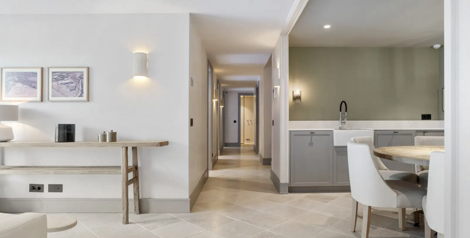 Short-term rent of detached villa in The Golden Mile 27