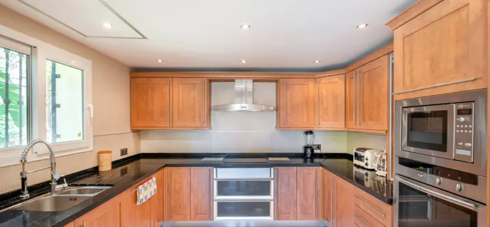 Alquiler a corto plazo de adosado en Benahavís 3