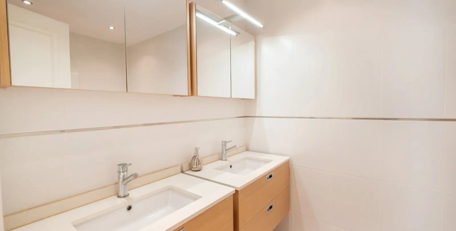 Short-term rent of townhouse in Benahavís 7
