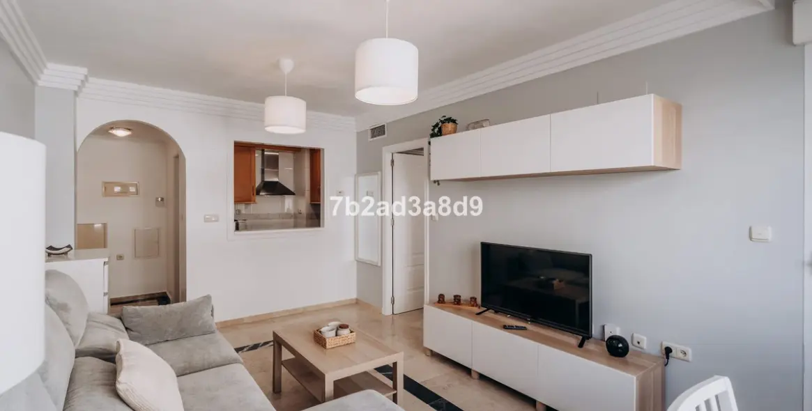 Long-term rent of middle floor apartment in Marbella 3