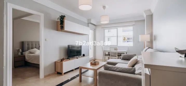 Alquiler a largo plazo de apartamento en planta media en Marbella 3