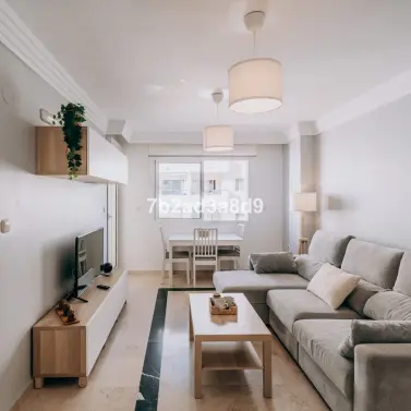 Alquiler a largo plazo de apartamento en planta media en Marbella