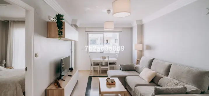 Alquiler a largo plazo de apartamento en planta media en Marbella 4