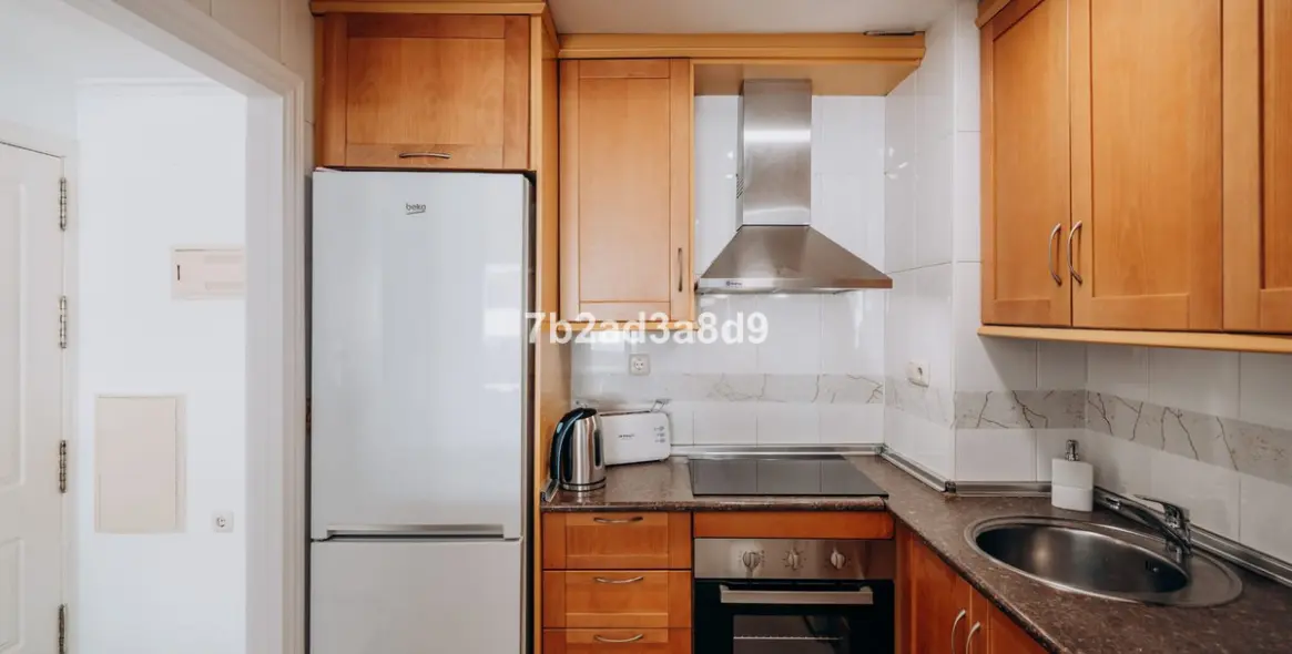 Long-term rent of middle floor apartment in Marbella 8