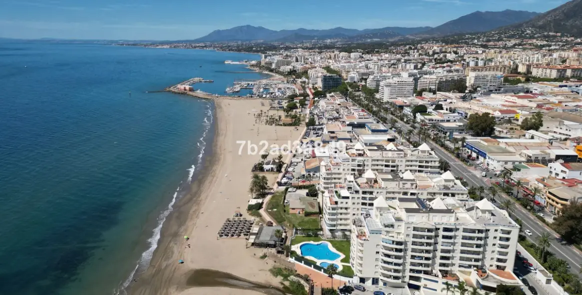 Long-term rent of middle floor apartment in Marbella 27