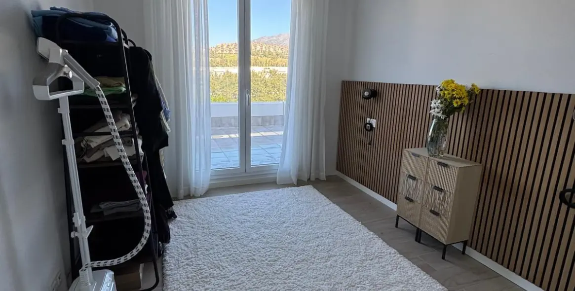 Alquiler a largo plazo de ático en Nueva Andalucía 10