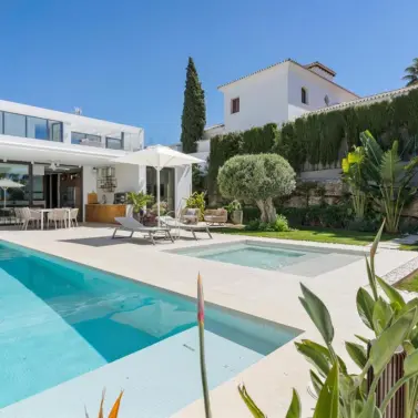 Долгосрочная аренда  отдельно стоящей виллы в Benahavís