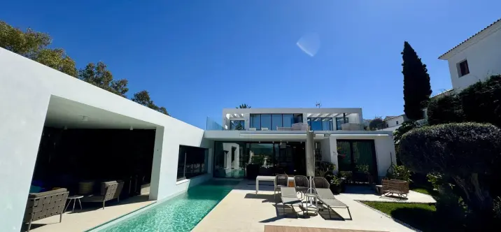 Долгосрочная аренда  отдельно стоящей виллы в Benahavís 3