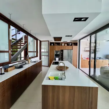 Долгосрочная аренда  отдельно стоящей виллы в Benahavís