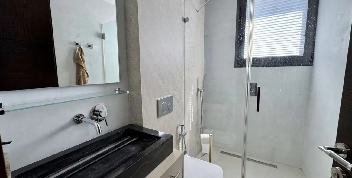 Долгосрочная аренда  отдельно стоящей виллы в Benahavís 24