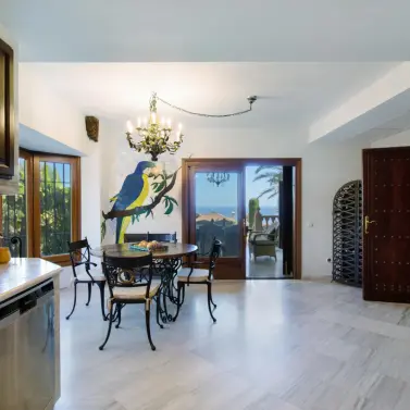 Долгосрочная аренда  отдельно стоящей виллы в Sierra Blanca