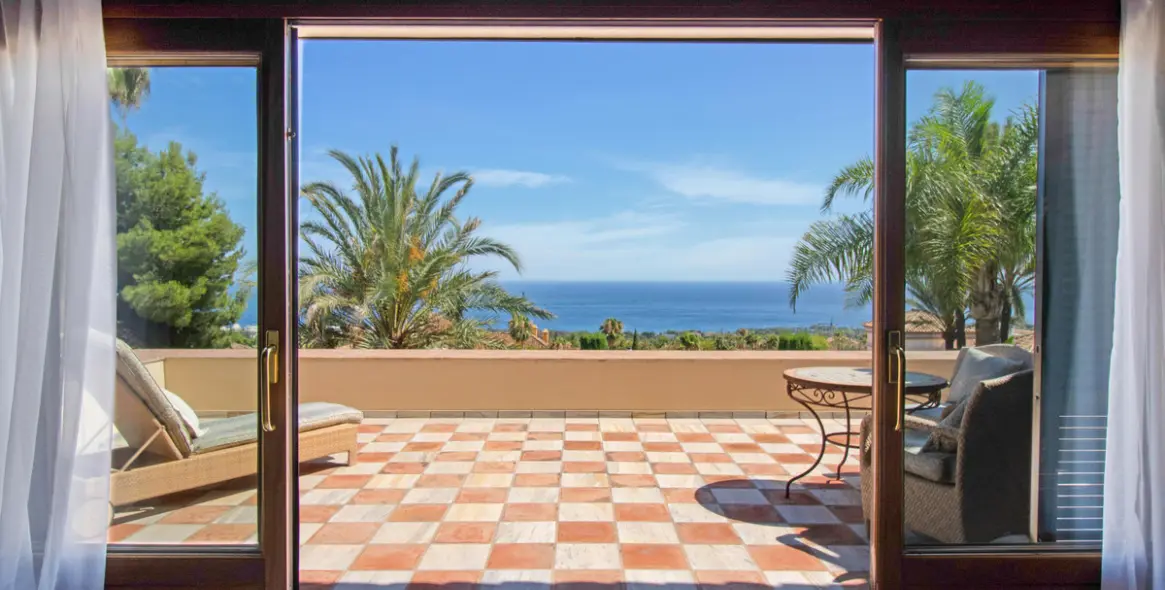 Долгосрочная аренда  отдельно стоящей виллы в Sierra Blanca 19