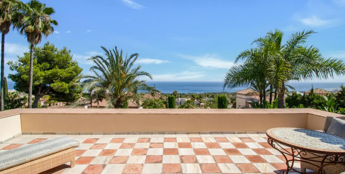 Долгосрочная аренда  отдельно стоящей виллы в Sierra Blanca 20