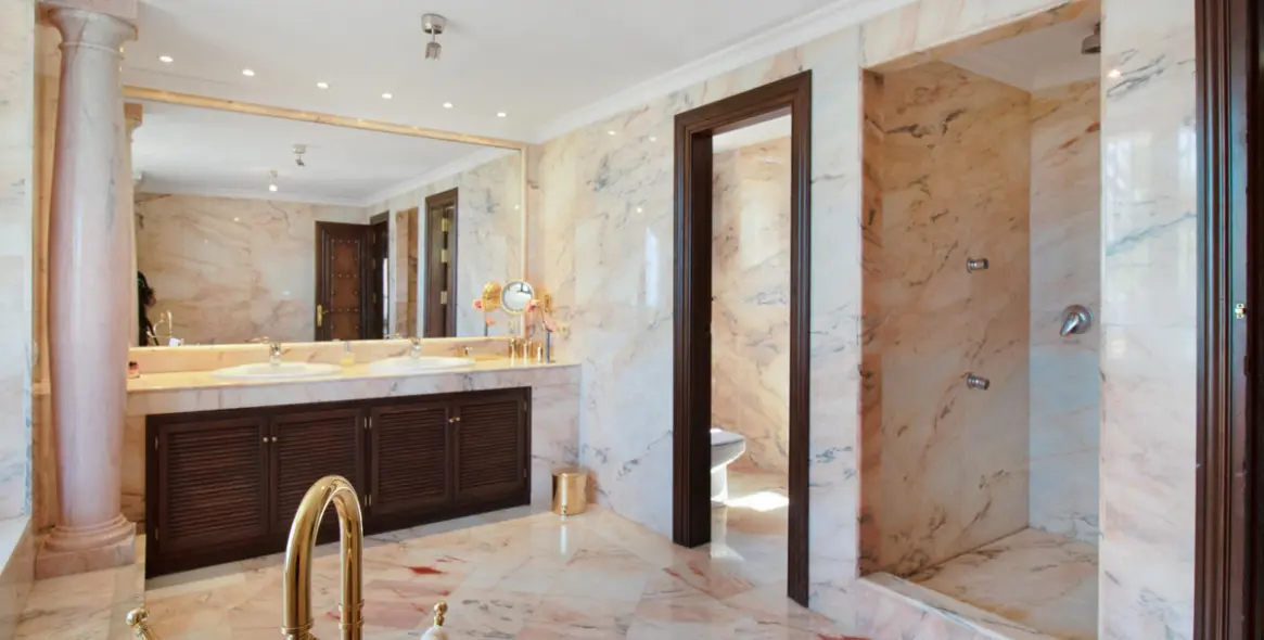 Долгосрочная аренда  отдельно стоящей виллы в Sierra Blanca 24