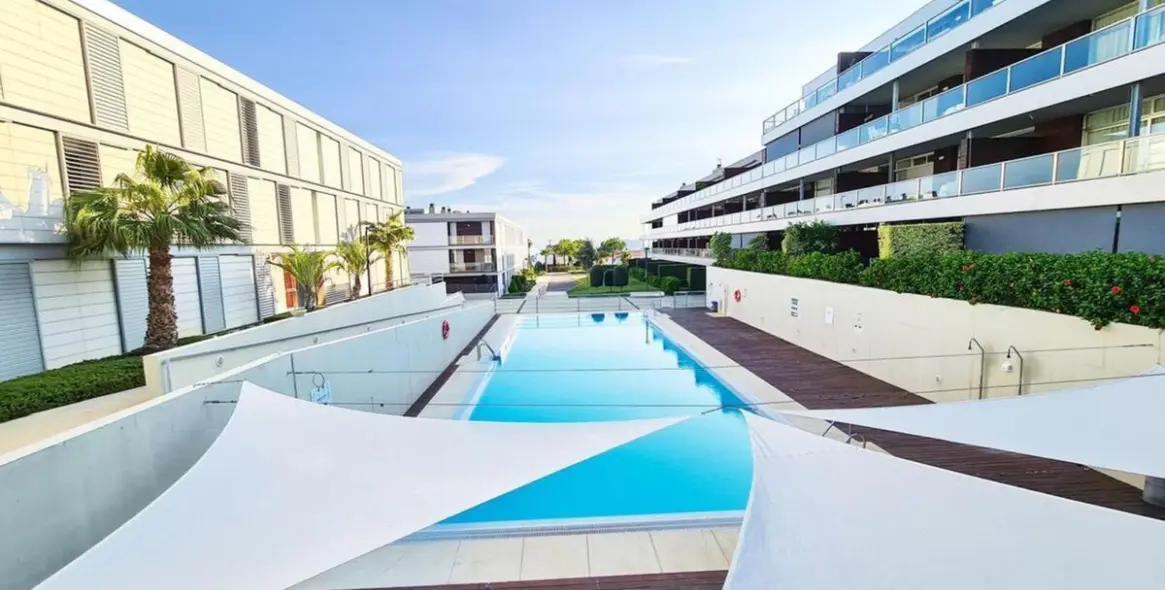 Sale of middle floor apartment in Punta Chullera 1