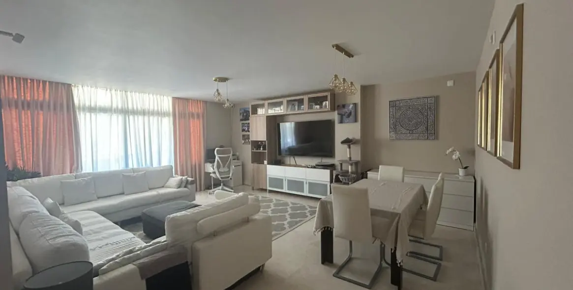 Sale of middle floor apartment in Punta Chullera 3