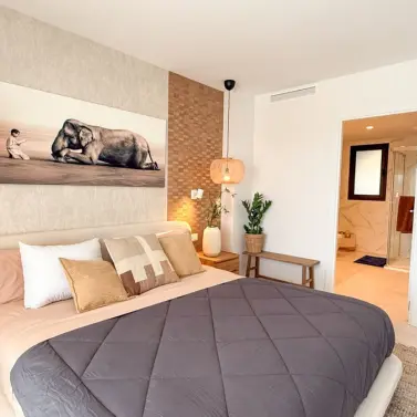 Venta de apartamento en planta media en Selwo