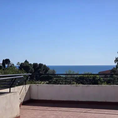 Venta de ático en El Palo