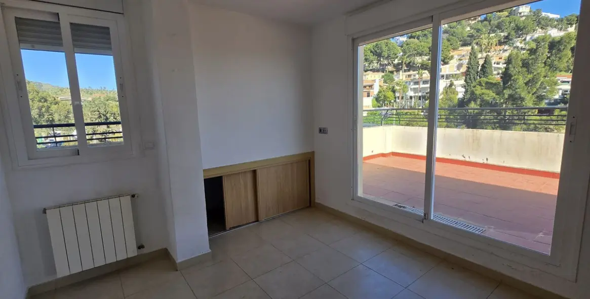 Venta de ático en El Palo 3