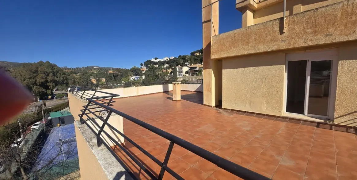 Venta de ático en El Palo 31