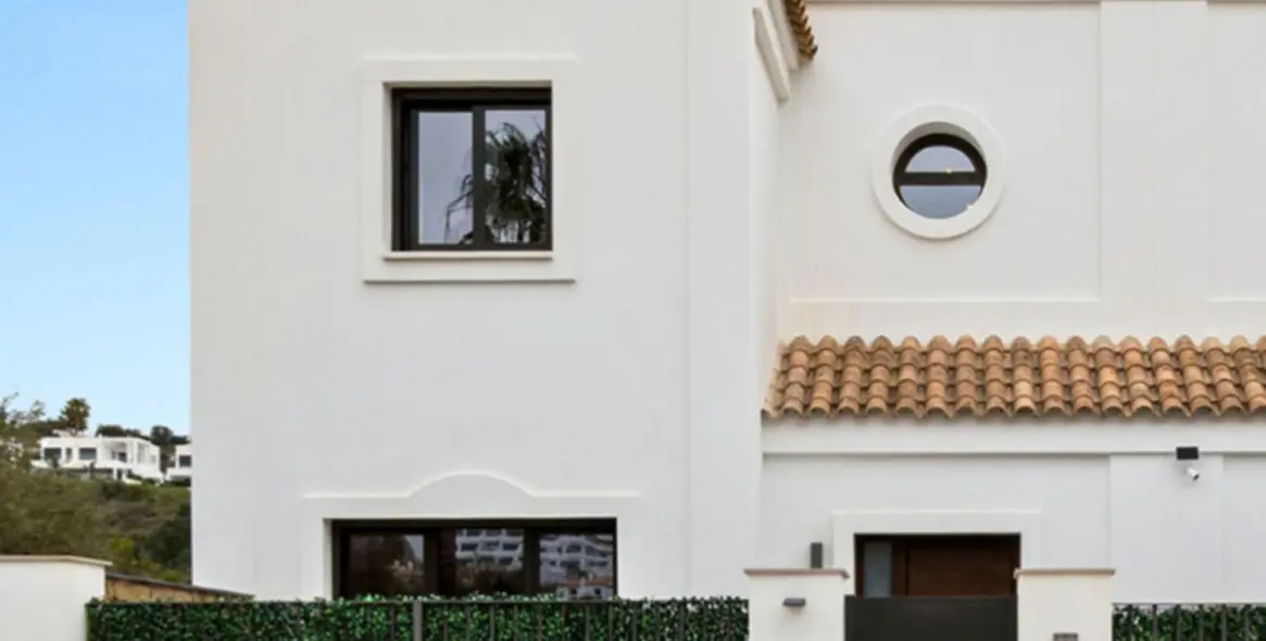 Venta de casa pareada en La Cala de Mijas 1