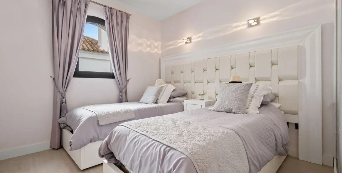 Venta de casa pareada en La Cala de Mijas 23